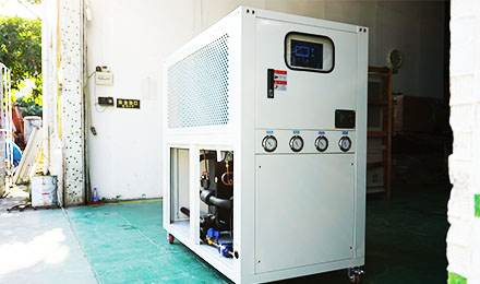 冷水機出現(xiàn)漏水是什么原因造成的？如何解決漏水問題？